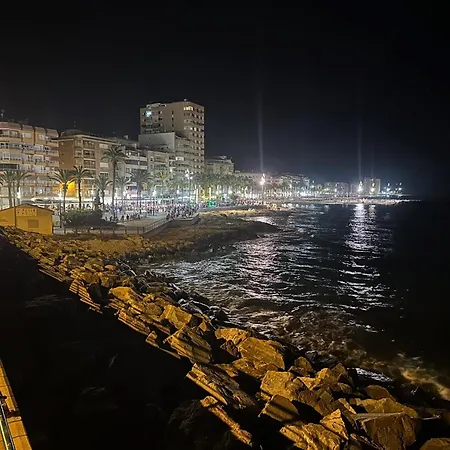 Апартаменти Playa De Naufragos Торрев'єха